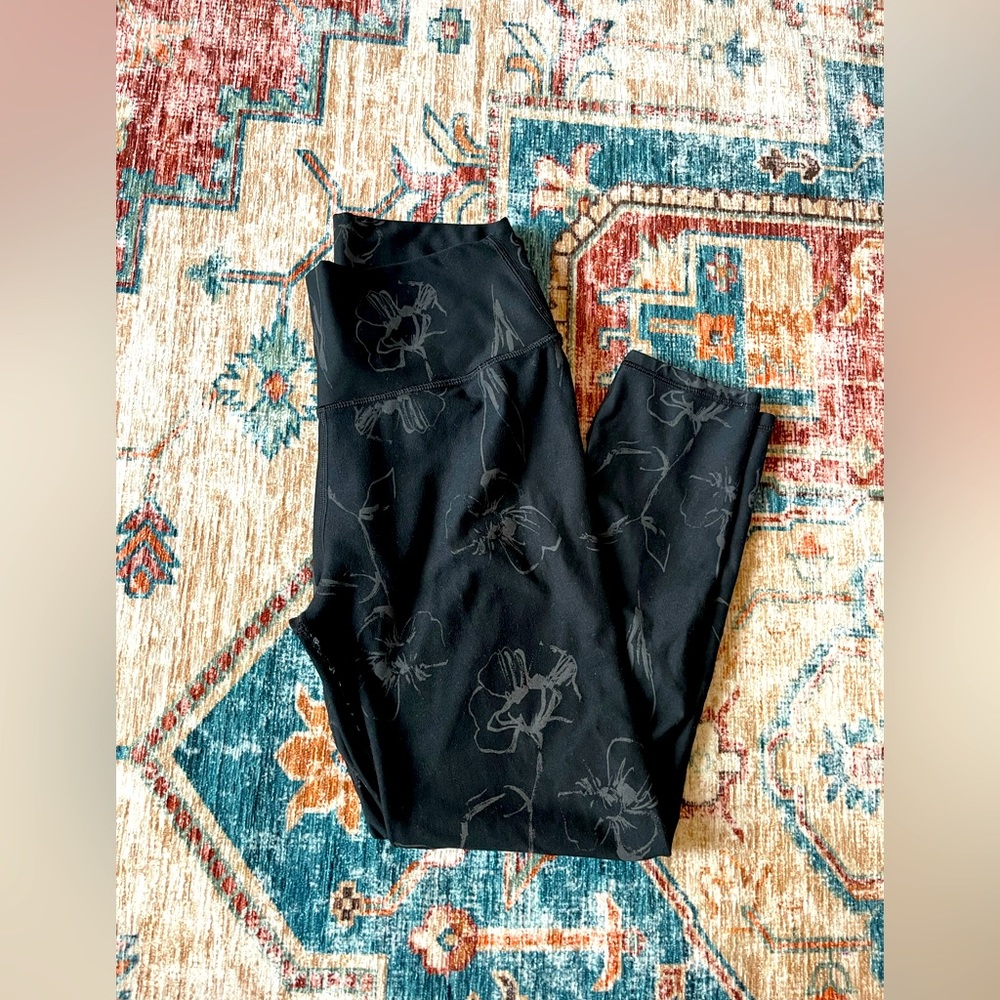 Womens Fabletics leggings Small